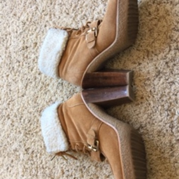 Michael Kors boots - Picture 3 of 5